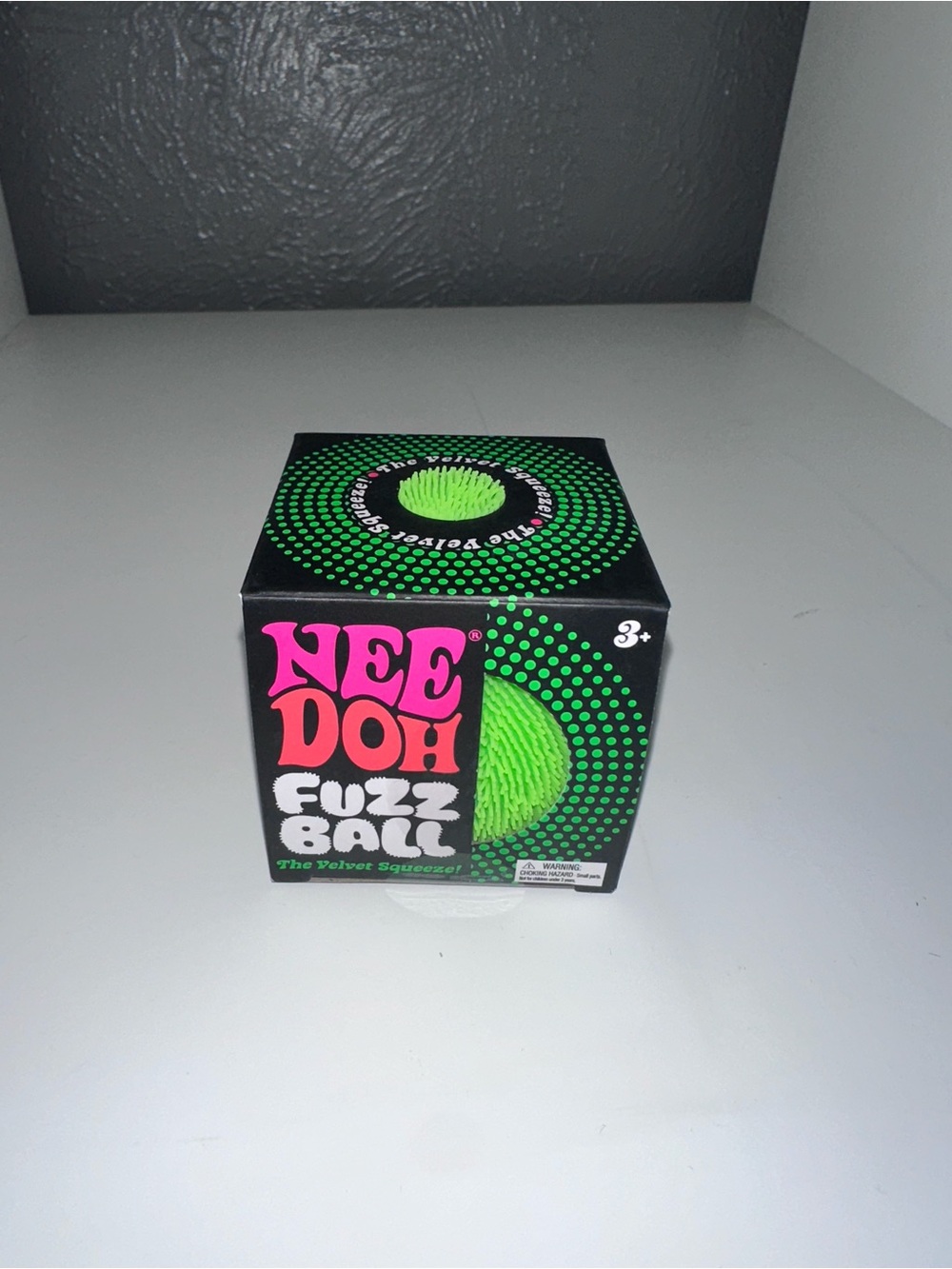 NeeDoh Fuzz Ball - Bright Green w/ A Velvet Squeeze